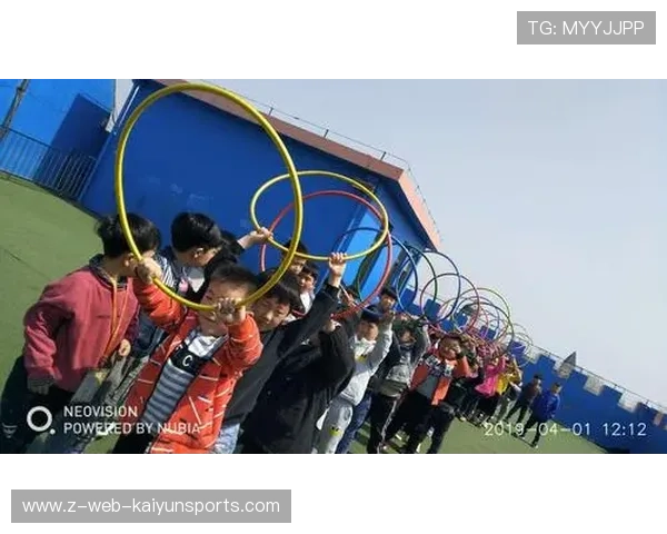 世界呼啦圈大赛：能转1000个不落地，呼啦圈比赛视频第一名